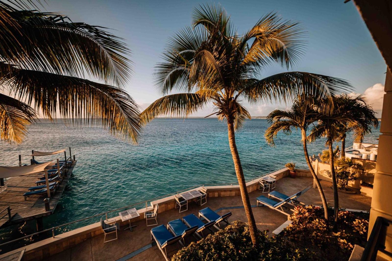 The Bellafonte - Luxury Oceanfront Hotel Kralendijk  Luaran gambar