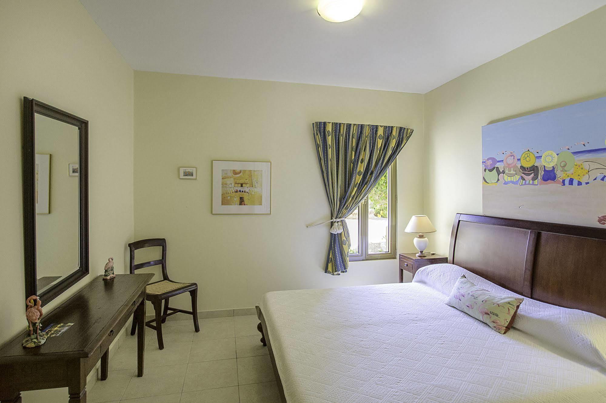 The Bellafonte - Luxury Oceanfront Hotel Kralendijk  Luaran gambar